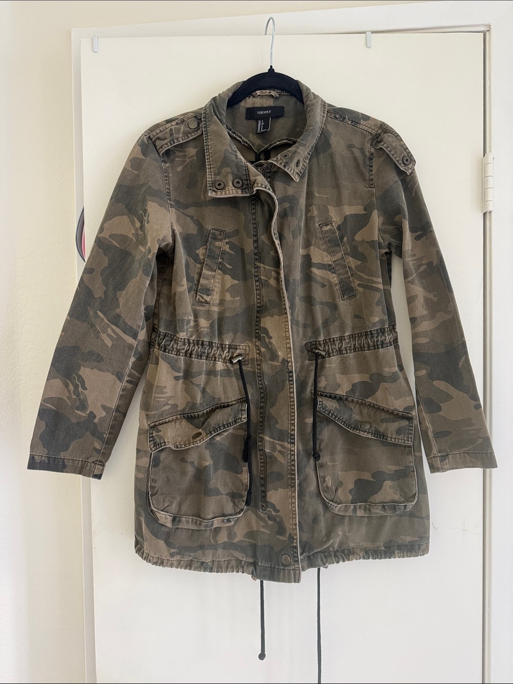 Forever 21 Womens Camouflage Jacket Size S Drawstring Utility Jacket